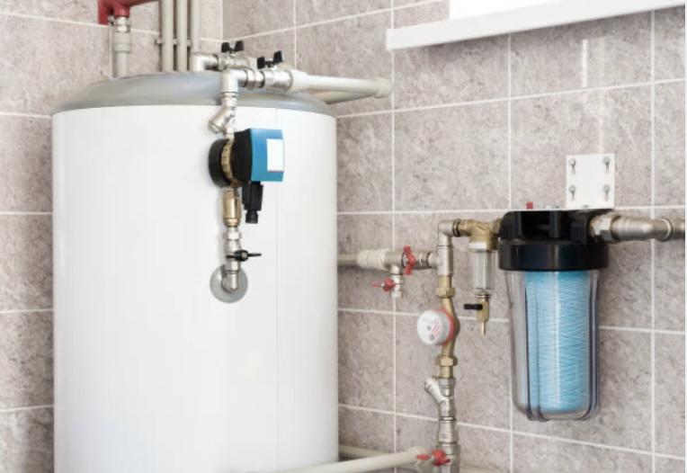 What are the common maintenance requirements for hot water systems 1